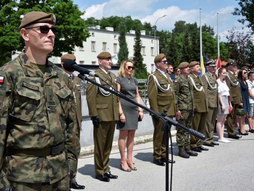 Złożyli przysięgę i rozpoczęli wakacje w mundurze (zdjęcia)
