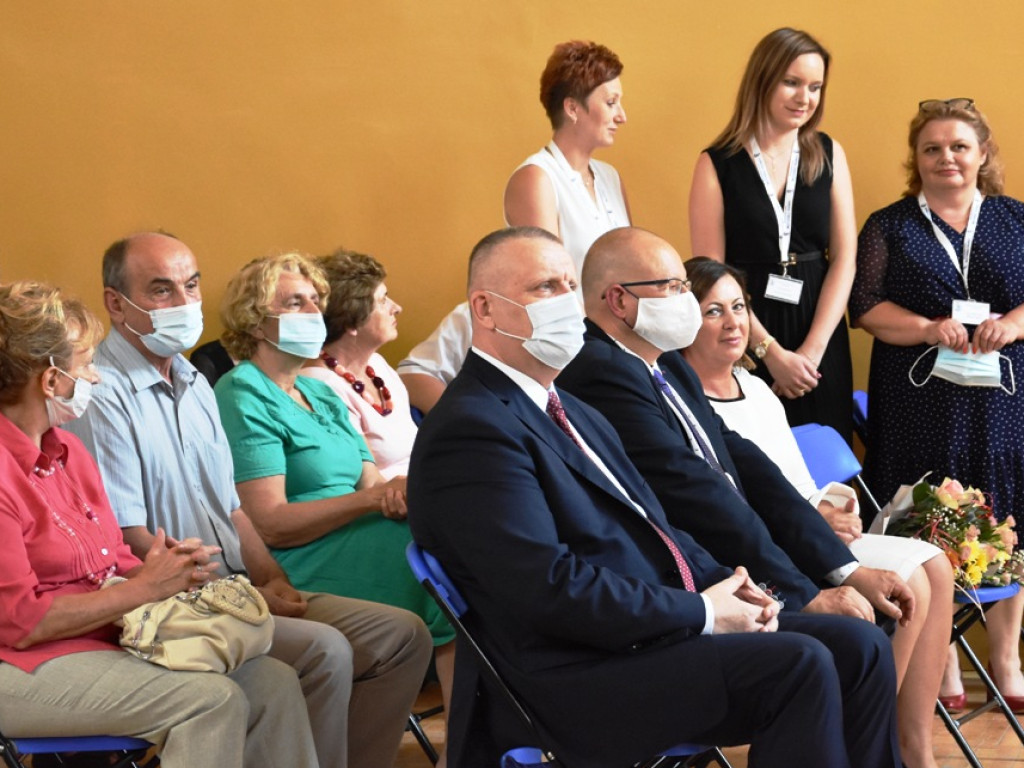 Dzienny Dom i Klub dla seniorów w Ćmielowie (zdjęcia)