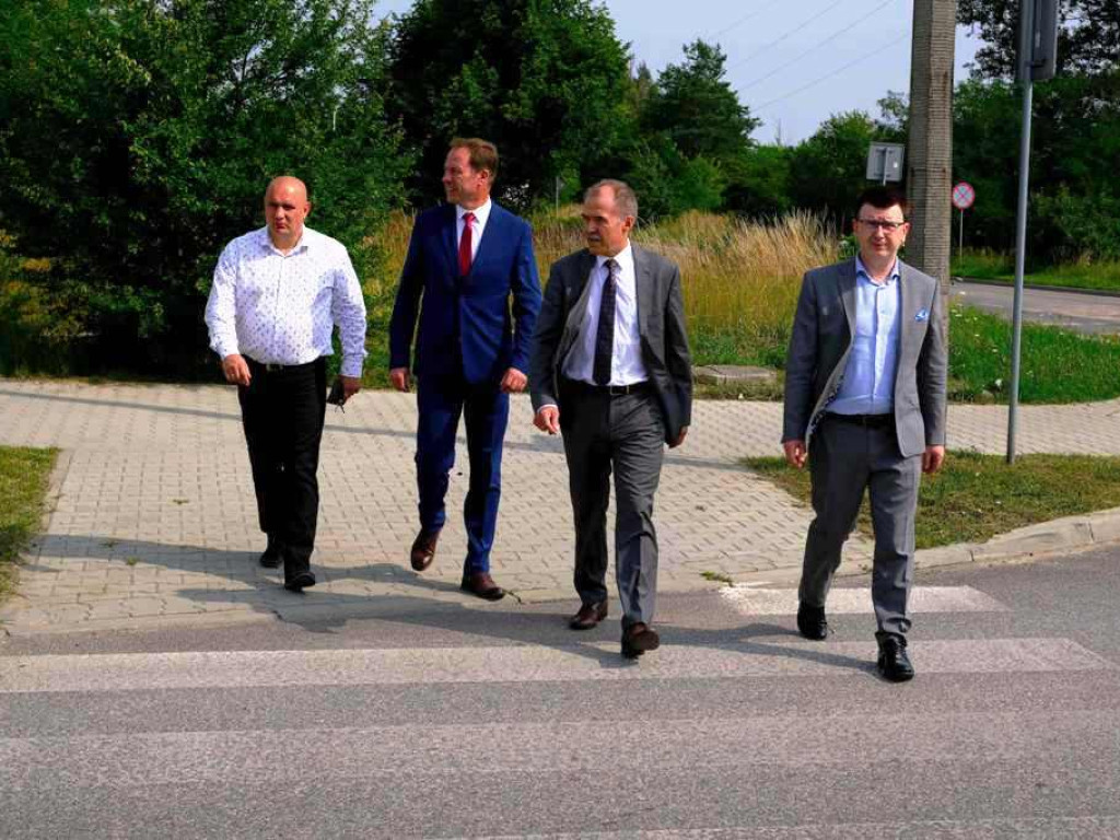 Gmina i powiat w partnerstwie przebudują ulice 11 Listopada i Samsonowicza (zdjęcia)