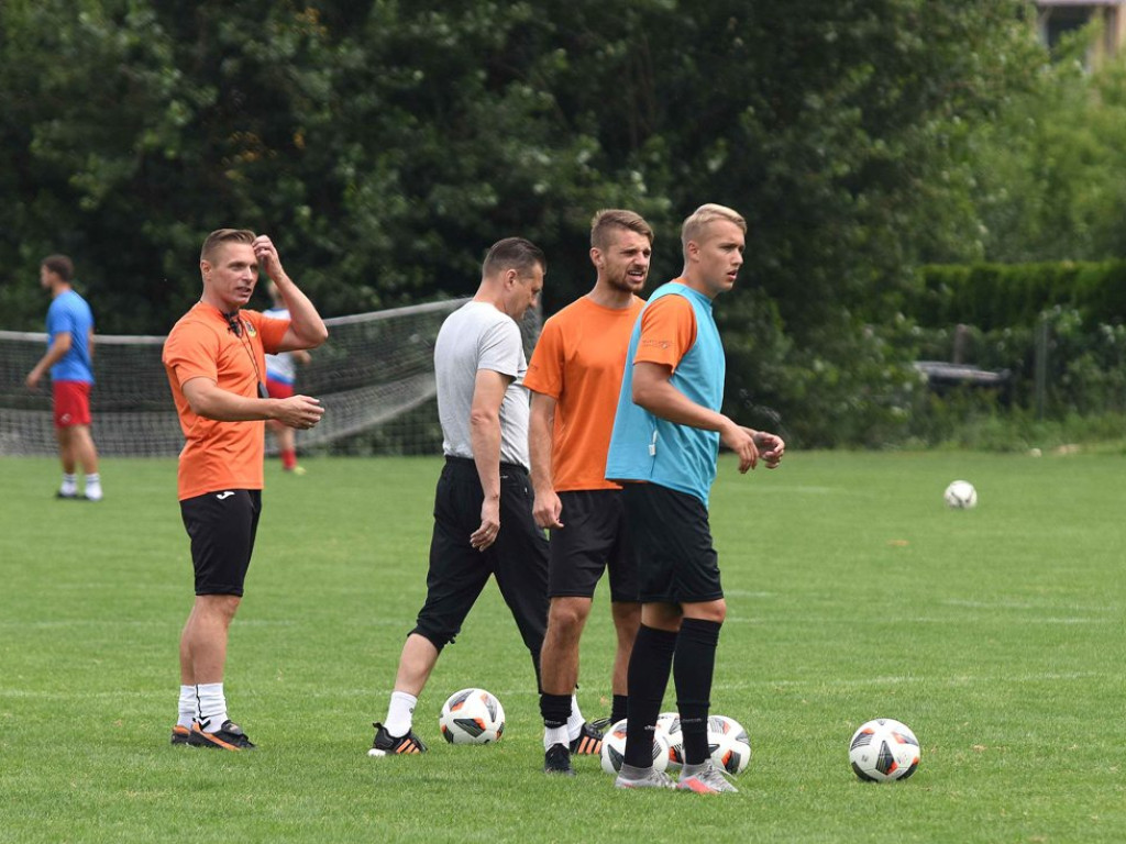 Mecz sparingowy. *KP KSZO 1929 Ostrowiec Świętokrzyski - GKS Nowiny 3:1