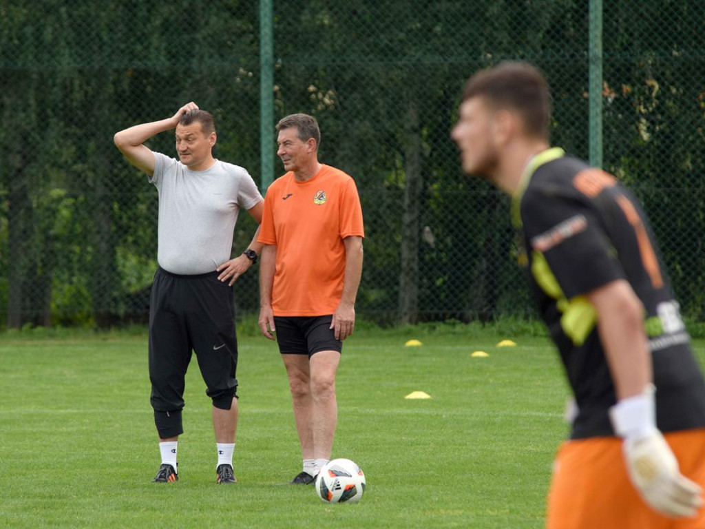 Mecz sparingowy. *KP KSZO 1929 Ostrowiec Świętokrzyski - GKS Nowiny 3:1