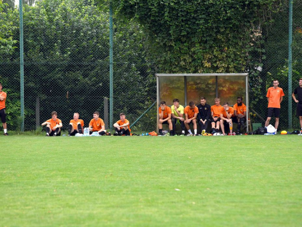 Mecz sparingowy. *KP KSZO 1929 Ostrowiec Świętokrzyski - GKS Nowiny 3:1