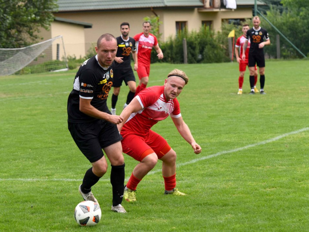 Mecz sparingowy. *KP KSZO 1929 Ostrowiec Świętokrzyski - GKS Nowiny 3:1