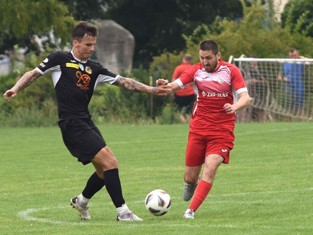 Mecz sparingowy. *KP KSZO 1929 Ostrowiec Świętokrzyski - GKS Nowiny 3:1