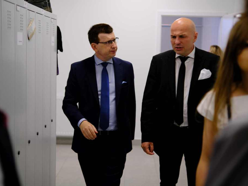 Otwarcie nowej hali firmy Elkom Trade