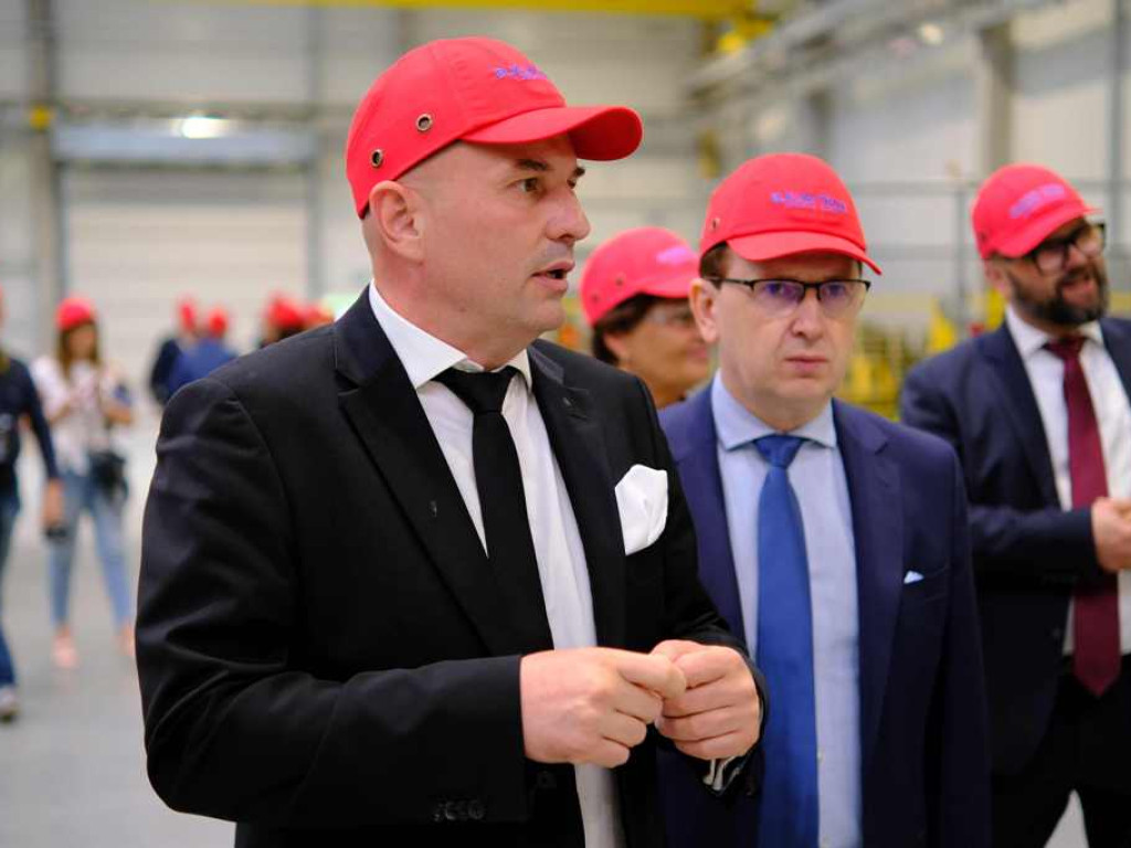 Otwarcie nowej hali firmy Elkom Trade