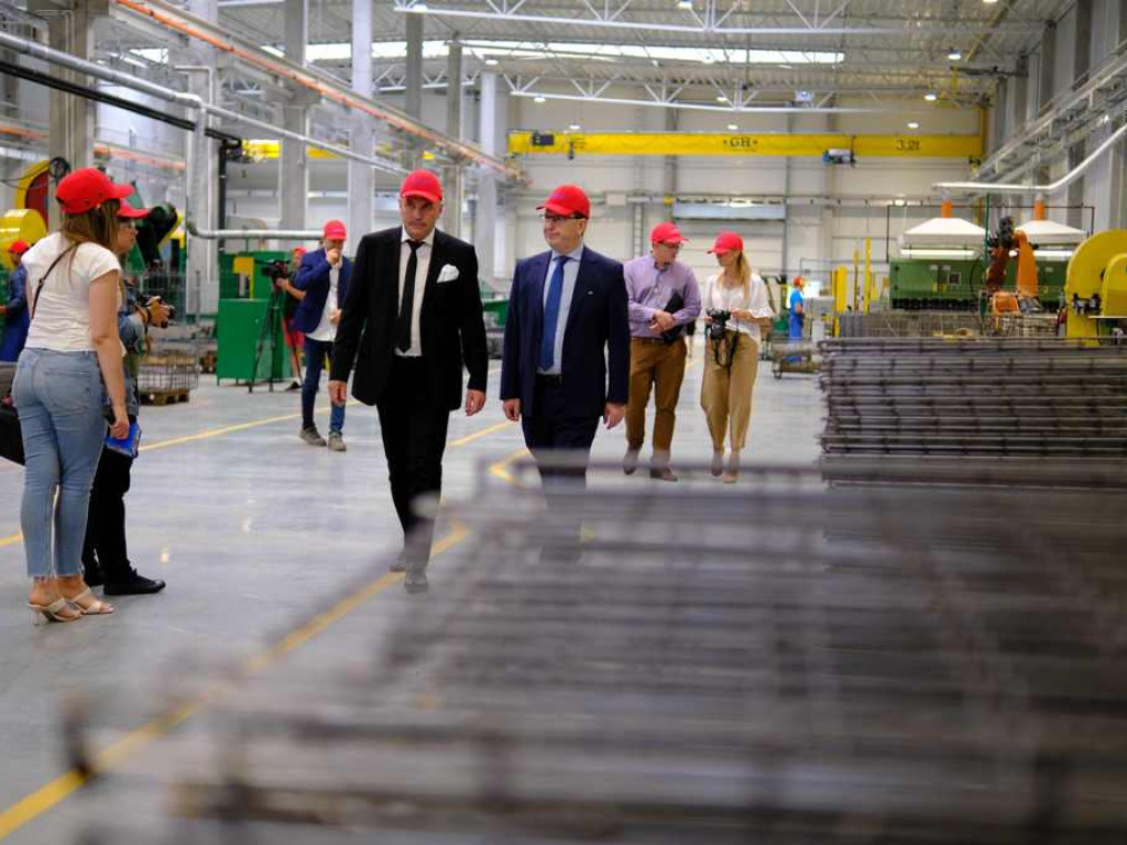 Otwarcie nowej hali firmy Elkom Trade