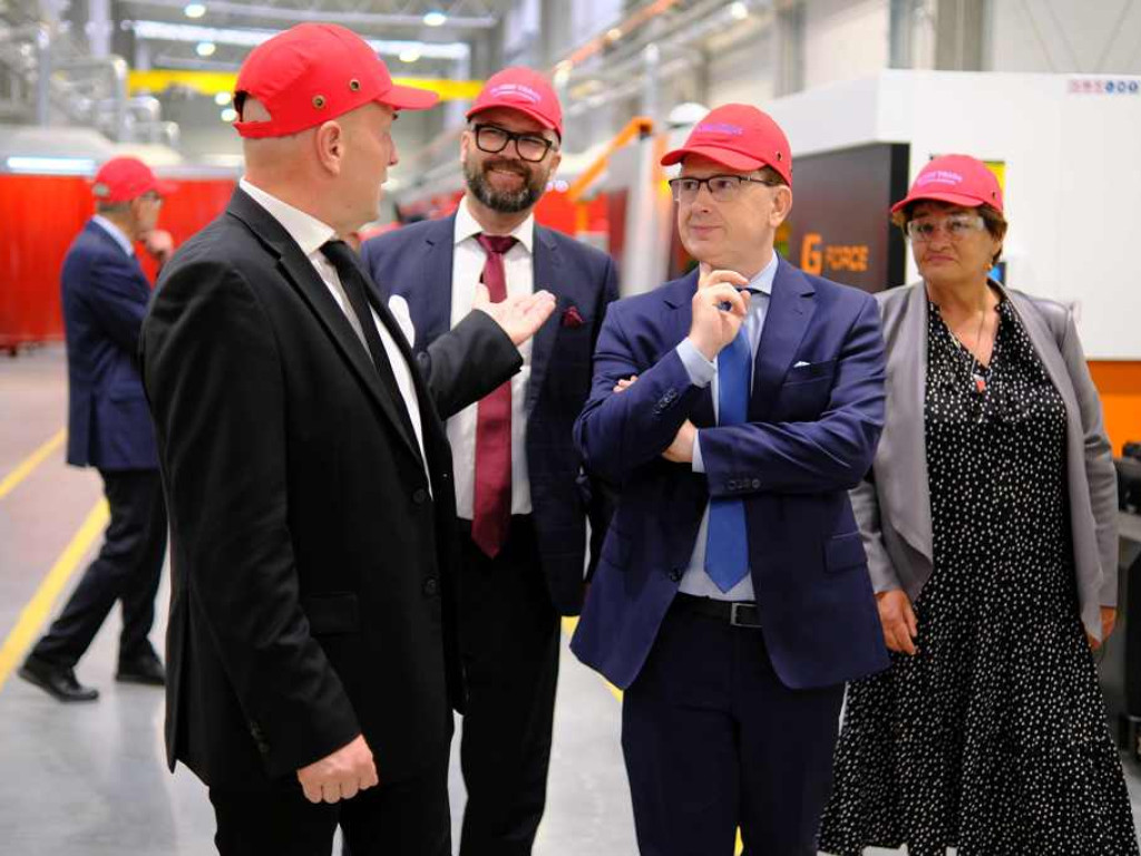 Otwarcie nowej hali firmy Elkom Trade