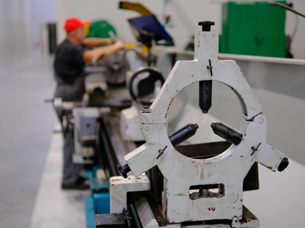 Otwarcie nowej hali firmy Elkom Trade