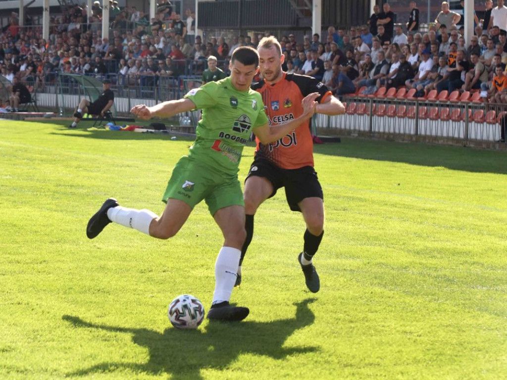 III liga piłkarska. Grupa IV. *KP KSZO 1929 Ostrowiec Świętokrzyski - Chełmianka Chełm 1:1