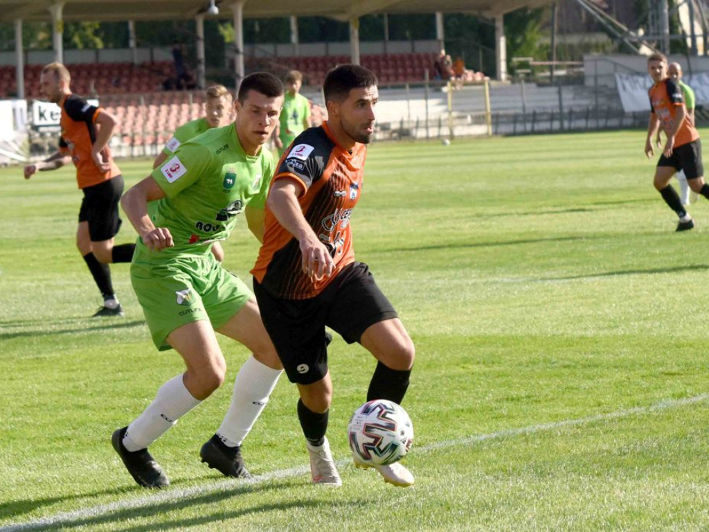 III liga piłkarska. Grupa IV. *KP KSZO 1929 Ostrowiec Świętokrzyski - Chełmianka Chełm 1:1