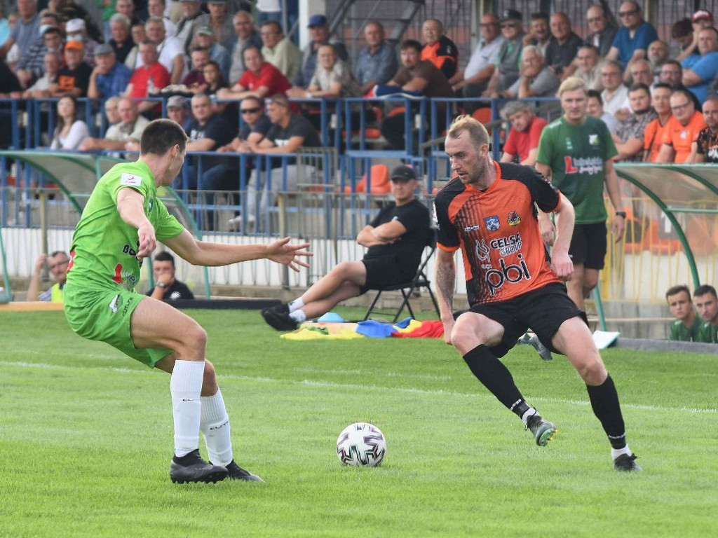III liga piłkarska. Grupa IV. *KP KSZO 1929 Ostrowiec Świętokrzyski - Chełmianka Chełm 1:1