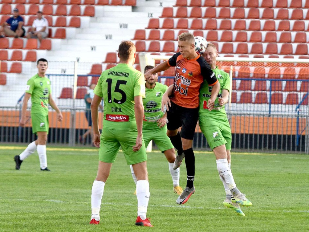 III liga piłkarska. Grupa IV. *KP KSZO 1929 Ostrowiec Świętokrzyski - Chełmianka Chełm 1:1