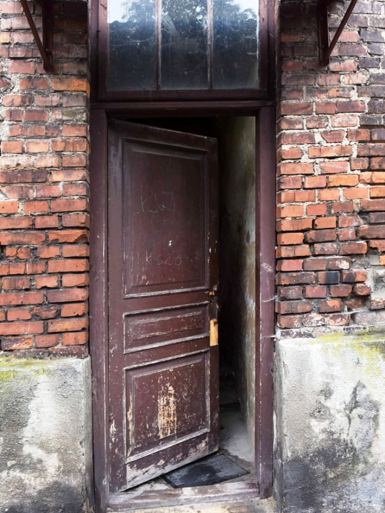 Mieszkańcy Traugutta 6 czują się lekceważeni i zapomniani. Mieszkać w zabytku (zdjęcia)