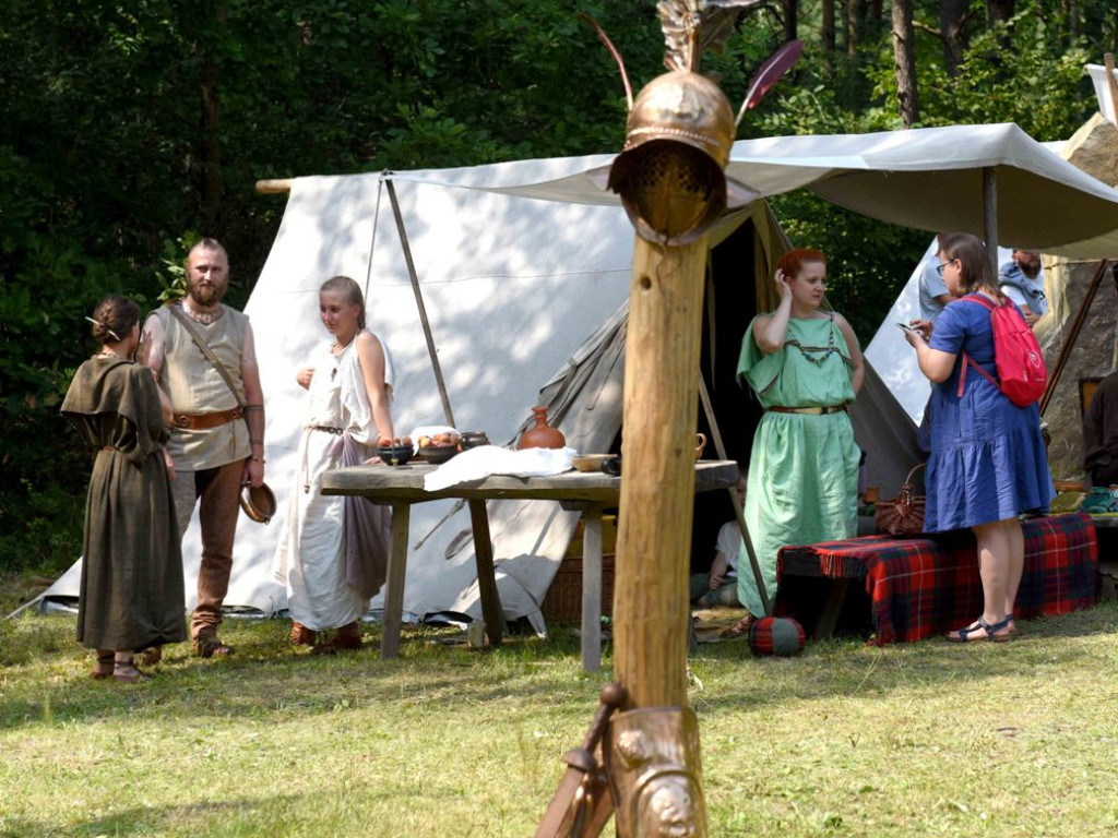 Krzemień, żelazo i bursztyn. Ostrowiecki Festiwal Kultury Prehistorycznej i Antycznej