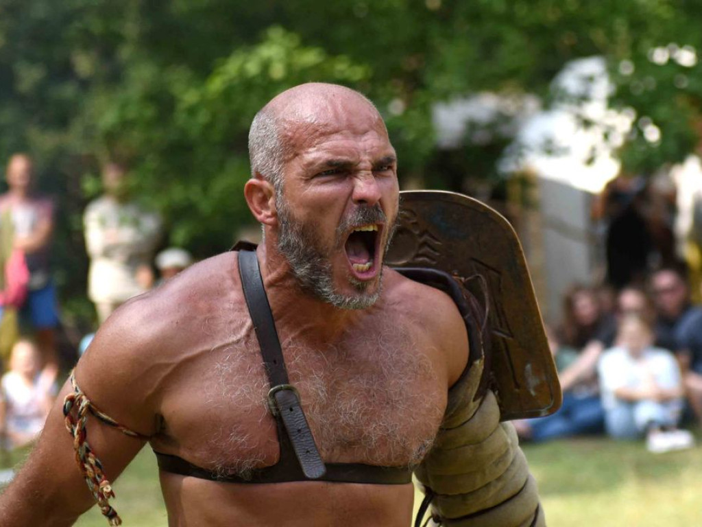 Krzemień, żelazo i bursztyn. Ostrowiecki Festiwal Kultury Prehistorycznej i Antycznej