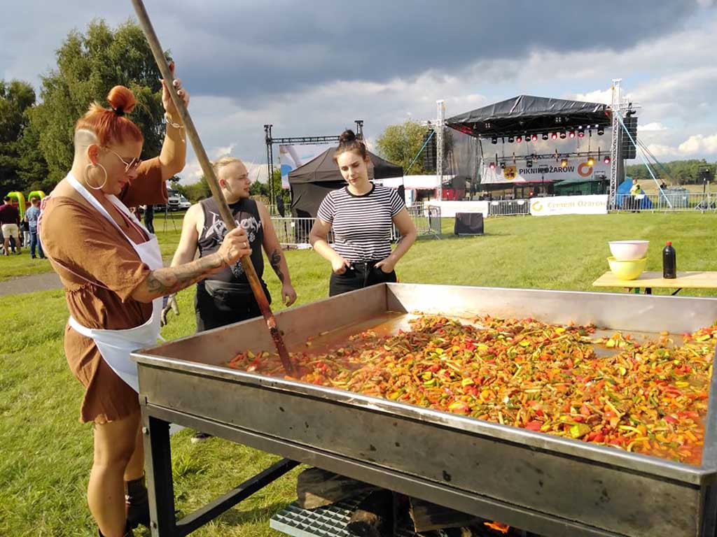 Piknik Ożarów ze sławami sportu