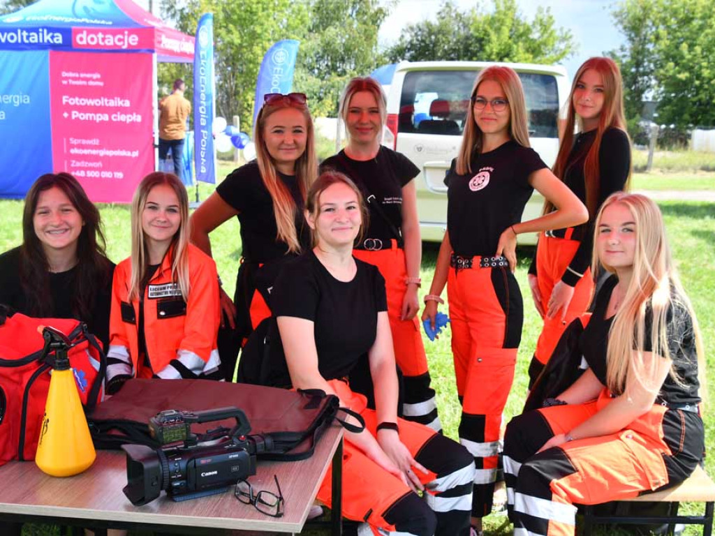 Piknik Ożarów ze sławami sportu