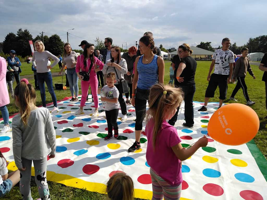 Piknik Ożarów ze sławami sportu