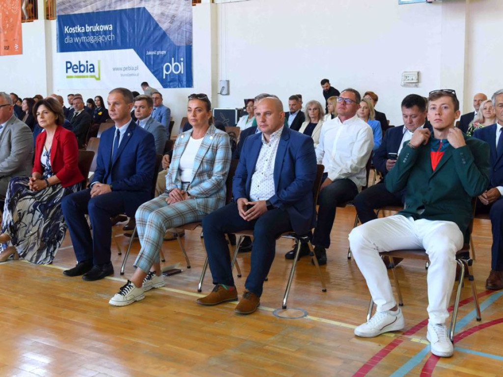 Inauguracja Roku Szkolnego 2021/2022 w Zespole Szkół Ogólnokształcących Mistrzostwa Sportowego
