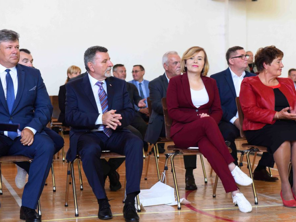 Inauguracja Roku Szkolnego 2021/2022 w Zespole Szkół Ogólnokształcących Mistrzostwa Sportowego