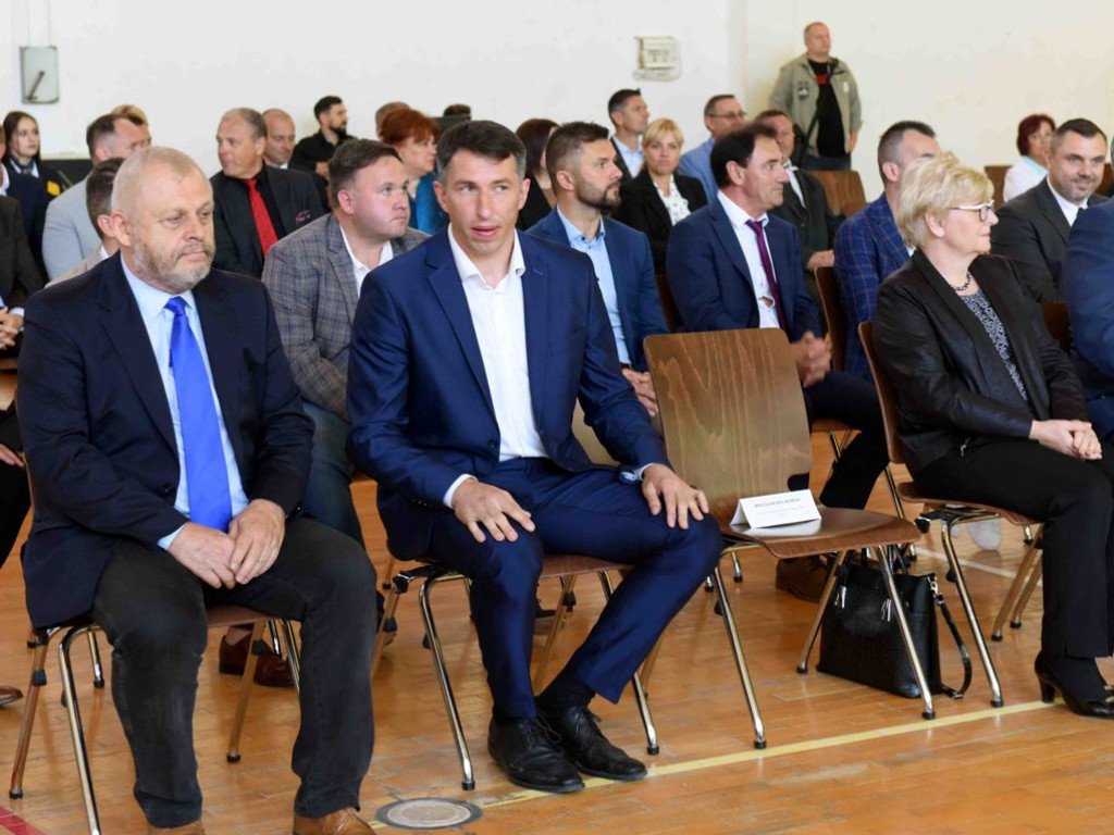Inauguracja Roku Szkolnego 2021/2022 w Zespole Szkół Ogólnokształcących Mistrzostwa Sportowego