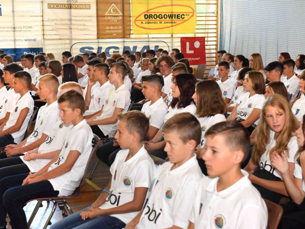 Inauguracja Roku Szkolnego 2021/2022 w Zespole Szkół Ogólnokształcących Mistrzostwa Sportowego