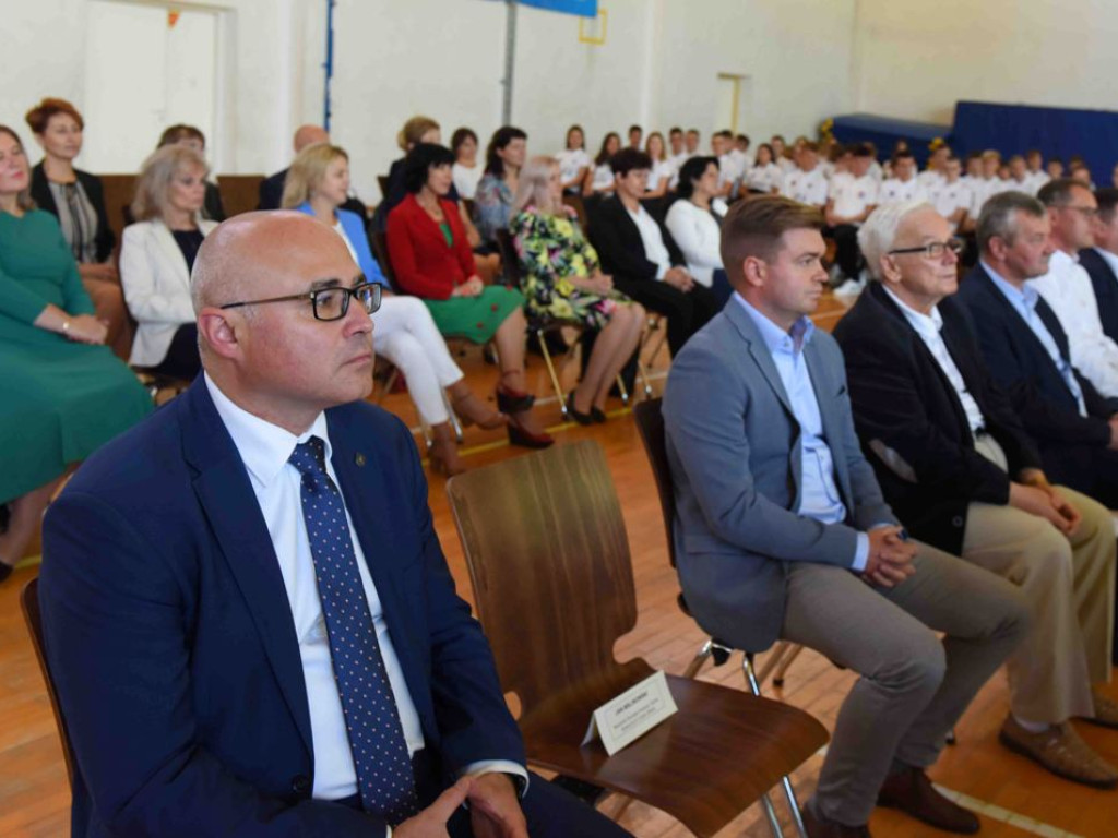 Inauguracja Roku Szkolnego 2021/2022 w Zespole Szkół Ogólnokształcących Mistrzostwa Sportowego