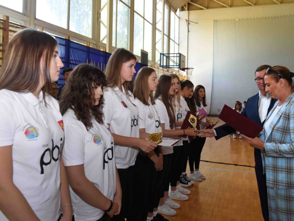 Inauguracja Roku Szkolnego 2021/2022 w Zespole Szkół Ogólnokształcących Mistrzostwa Sportowego