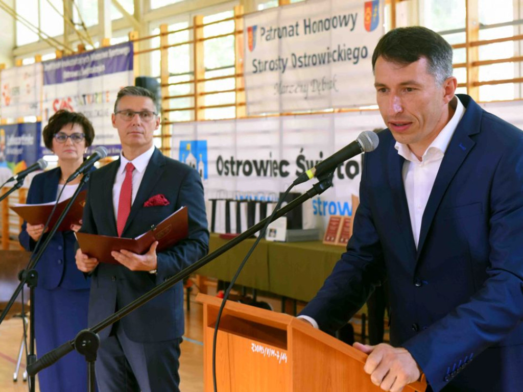 Inauguracja Roku Szkolnego 2021/2022 w Zespole Szkół Ogólnokształcących Mistrzostwa Sportowego