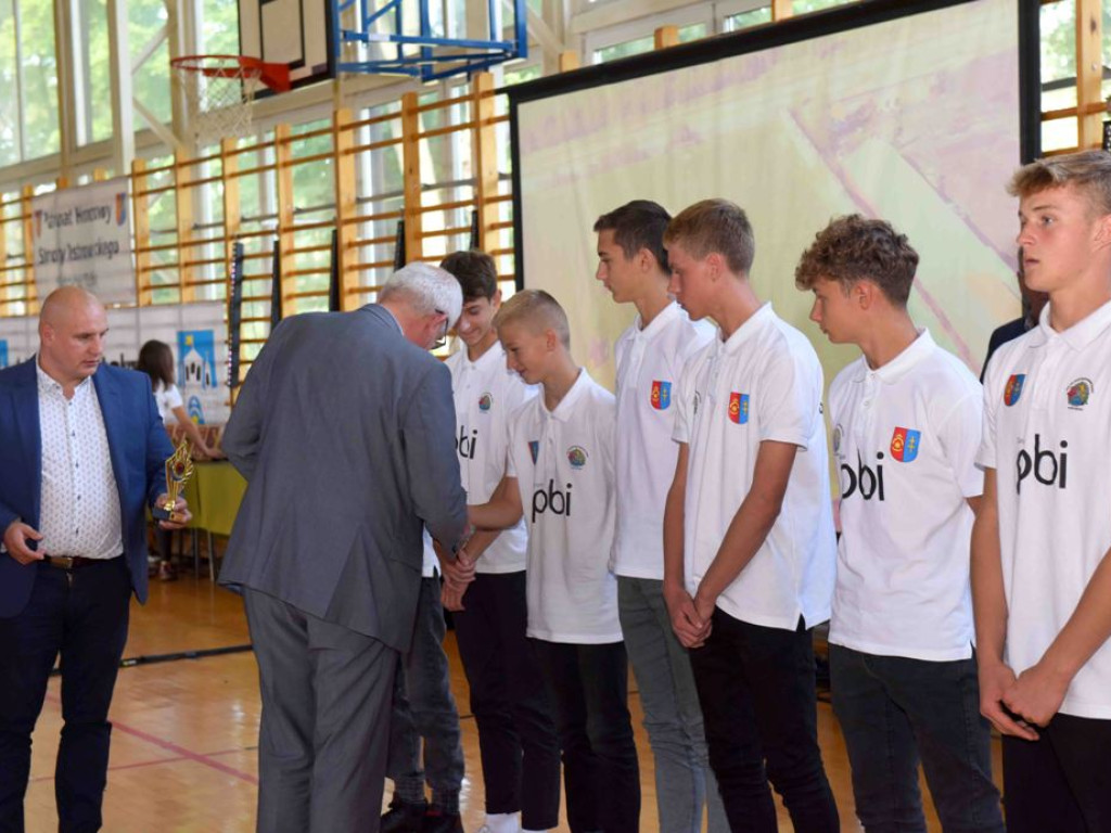 Inauguracja Roku Szkolnego 2021/2022 w Zespole Szkół Ogólnokształcących Mistrzostwa Sportowego
