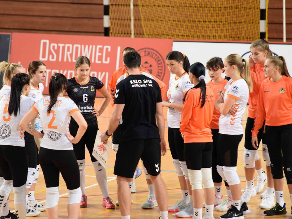 Siatkarki KSZO SMS na turnieju Ostrowiec Cup 2021
