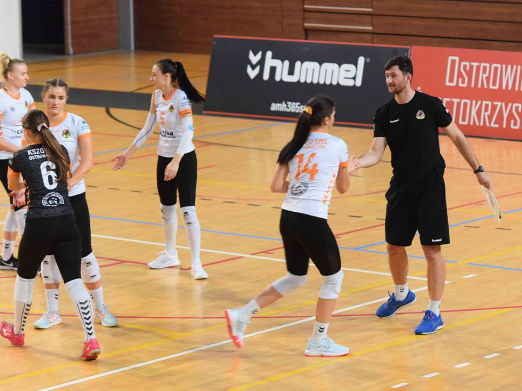Siatkarki KSZO SMS na turnieju Ostrowiec Cup 2021