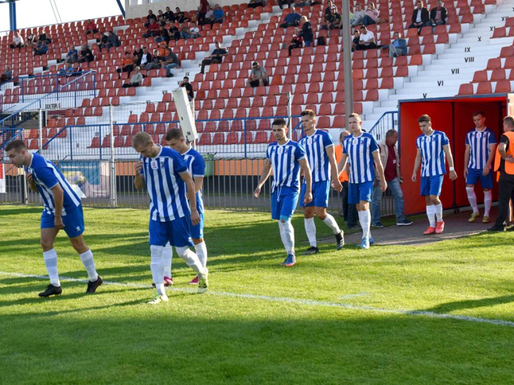 III liga piłkarska. Grupa IV. *KP KSZO 1929 Ostrowiec Świętokrzyski -Tomasovia Tomaszów Lubelski 2:0