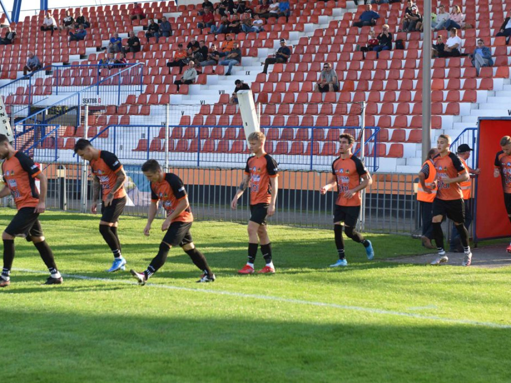 III liga piłkarska. Grupa IV. *KP KSZO 1929 Ostrowiec Świętokrzyski -Tomasovia Tomaszów Lubelski 2:0