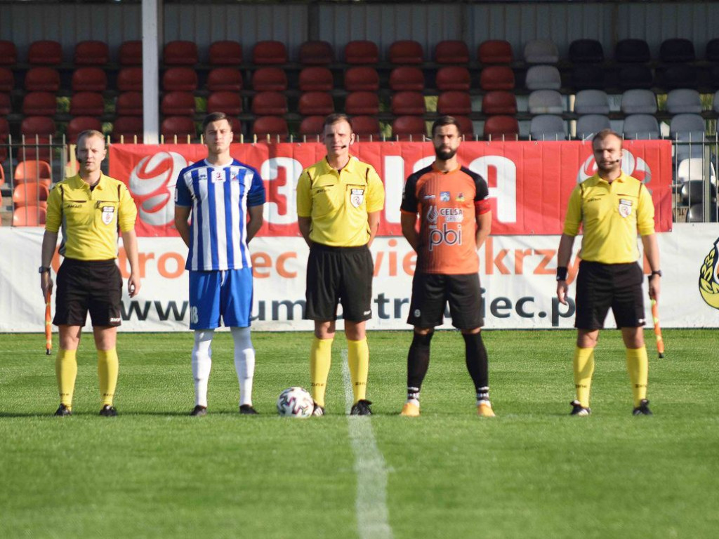 III liga piłkarska. Grupa IV. *KP KSZO 1929 Ostrowiec Świętokrzyski -Tomasovia Tomaszów Lubelski 2:0