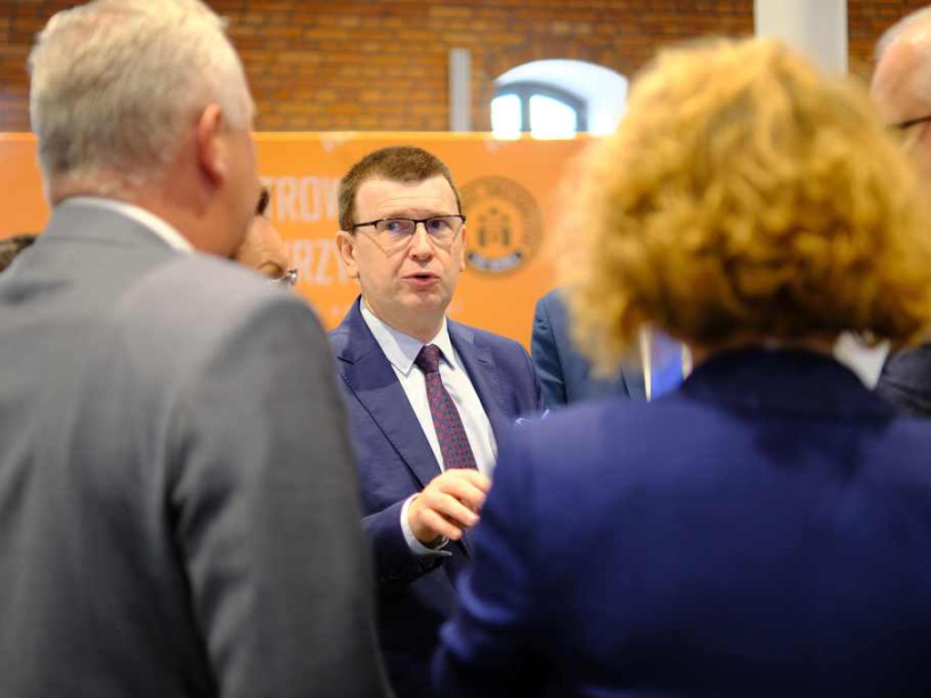 Ostrowiec Świętokrzyski liderem Miejskiego Obszaru Funkcjonalnego Miasta Północy (zdjęcia)