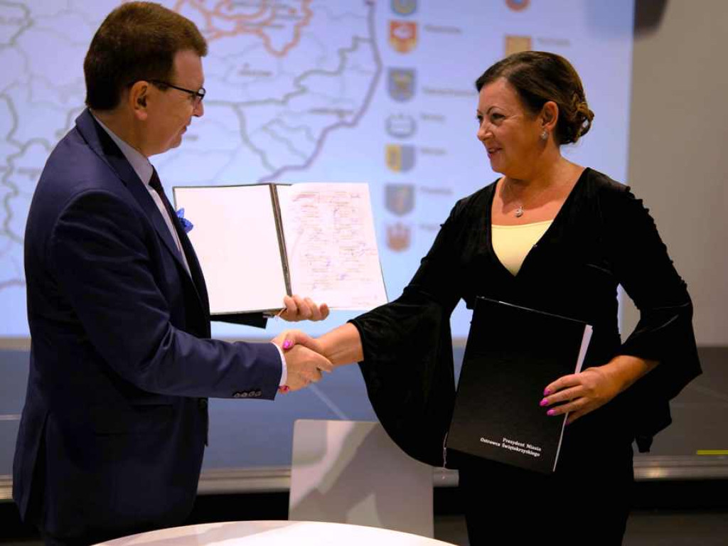 Ostrowiec Świętokrzyski liderem Miejskiego Obszaru Funkcjonalnego Miasta Północy (zdjęcia)