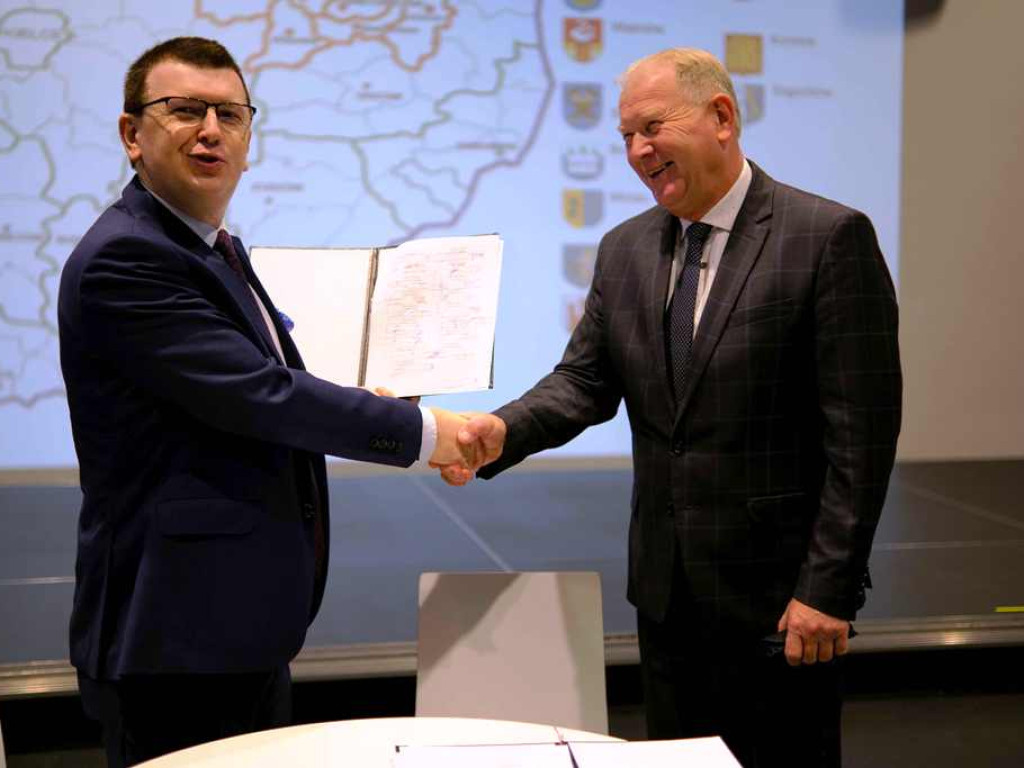 Ostrowiec Świętokrzyski liderem Miejskiego Obszaru Funkcjonalnego Miasta Północy (zdjęcia)