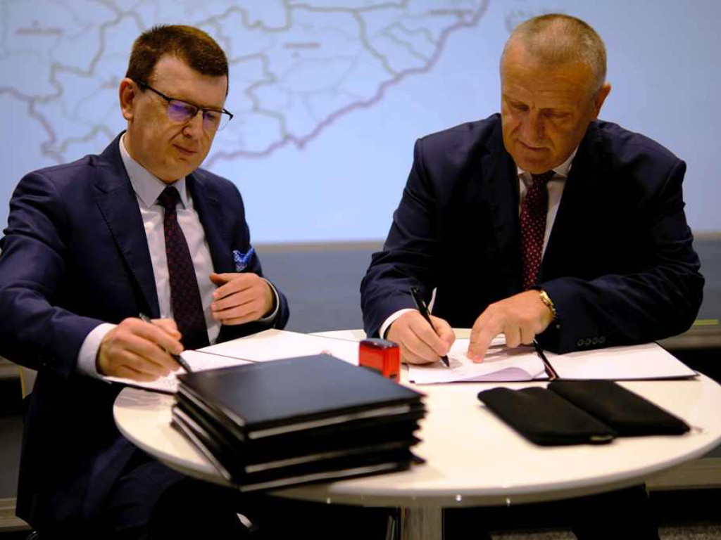 Ostrowiec Świętokrzyski liderem Miejskiego Obszaru Funkcjonalnego Miasta Północy (zdjęcia)