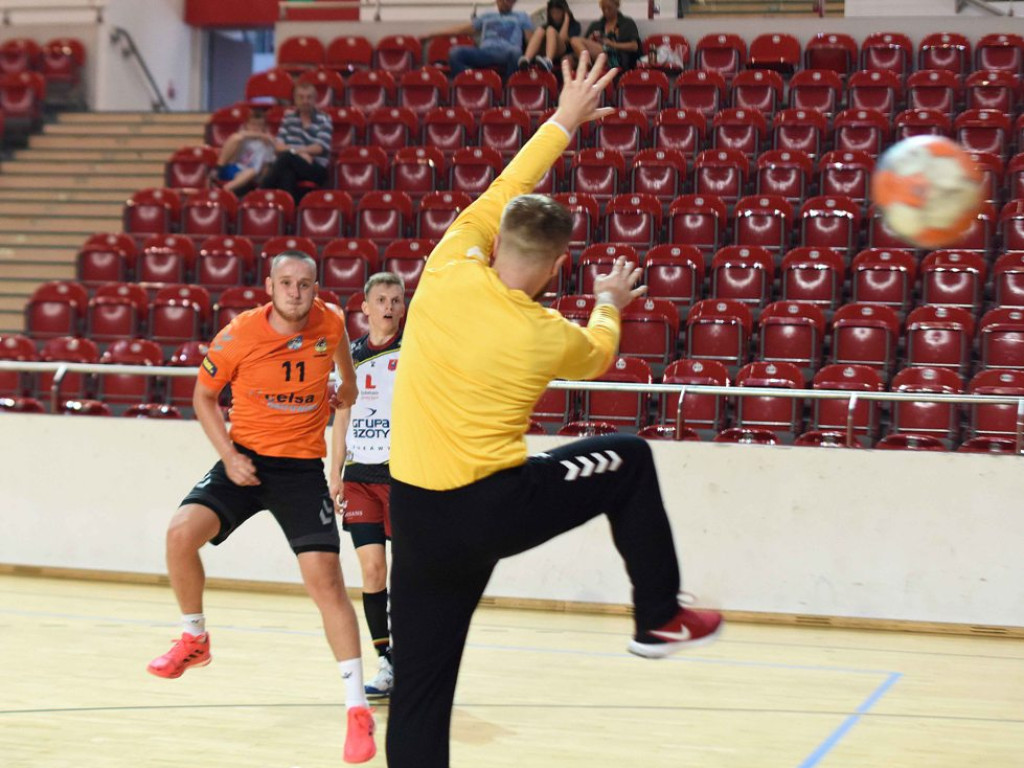 Mecz sparingowy. *KSZO Ostrowiec Świętokrzyski - Padwa Zamość 29:33