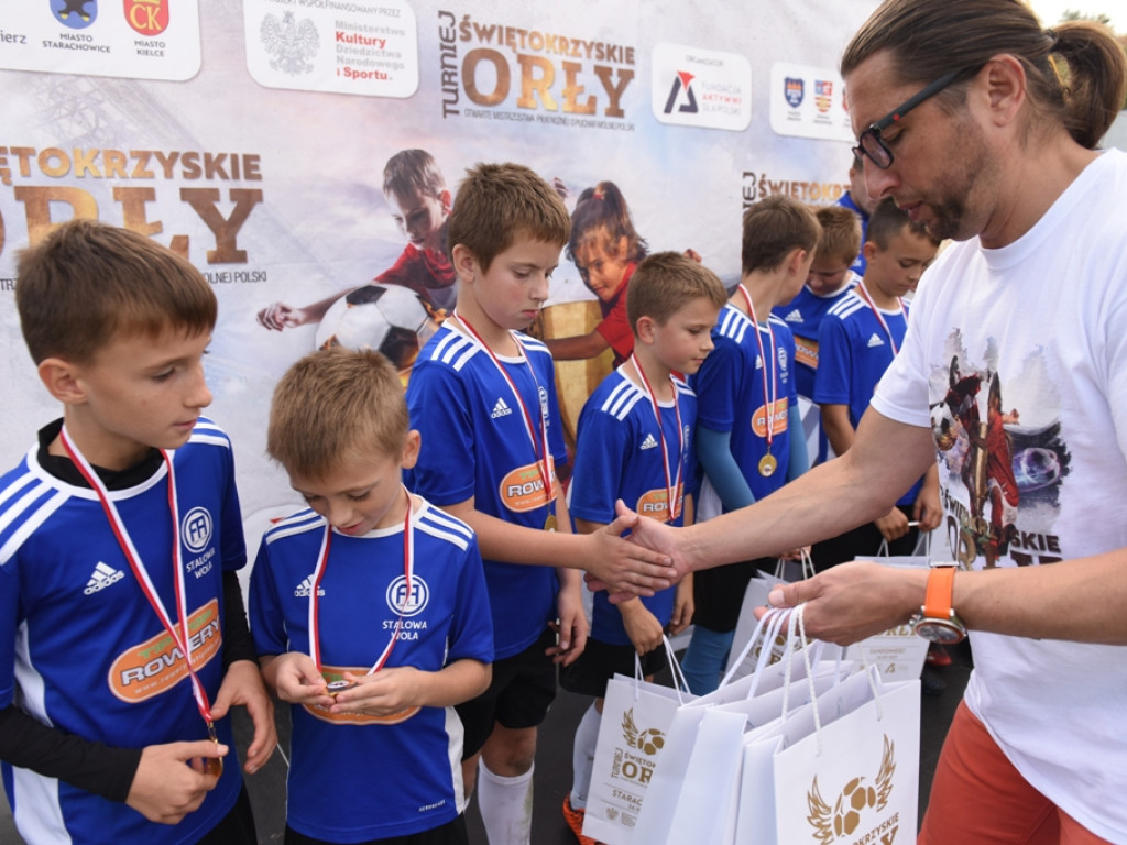Kielecki finał ?Świętokrzyskich Orłów?. Zespoły KSZO 1929 Galacticos dotarły do ćwierćfinału (zdjęcia)