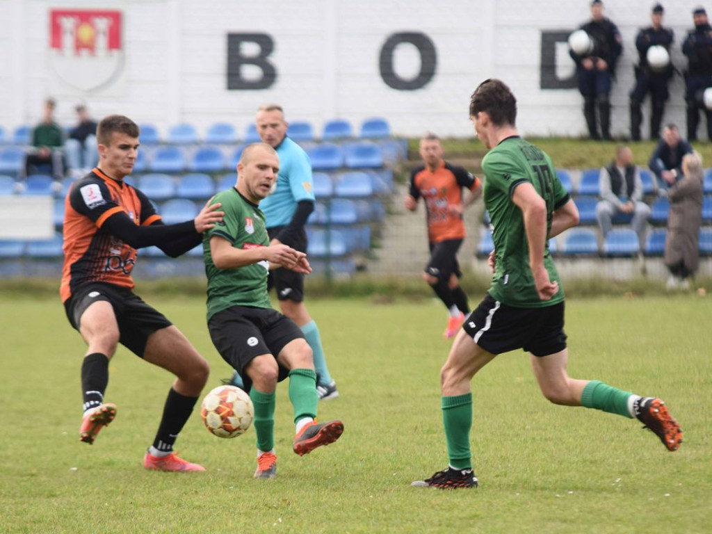 IV runda Okręgowego Pucharu Polski. *Łysica Bodzentyn - KP KSZO 1929 Ostrowiec Świętokrzyski 0:4