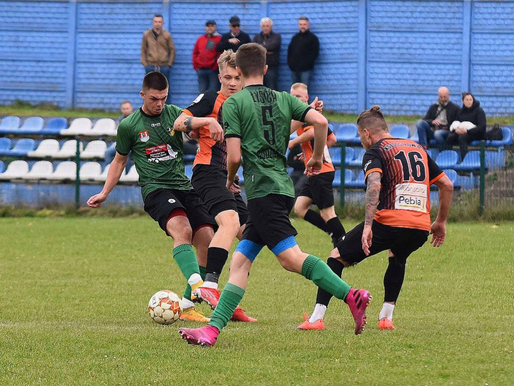 IV runda Okręgowego Pucharu Polski. *Łysica Bodzentyn - KP KSZO 1929 Ostrowiec Świętokrzyski 0:4