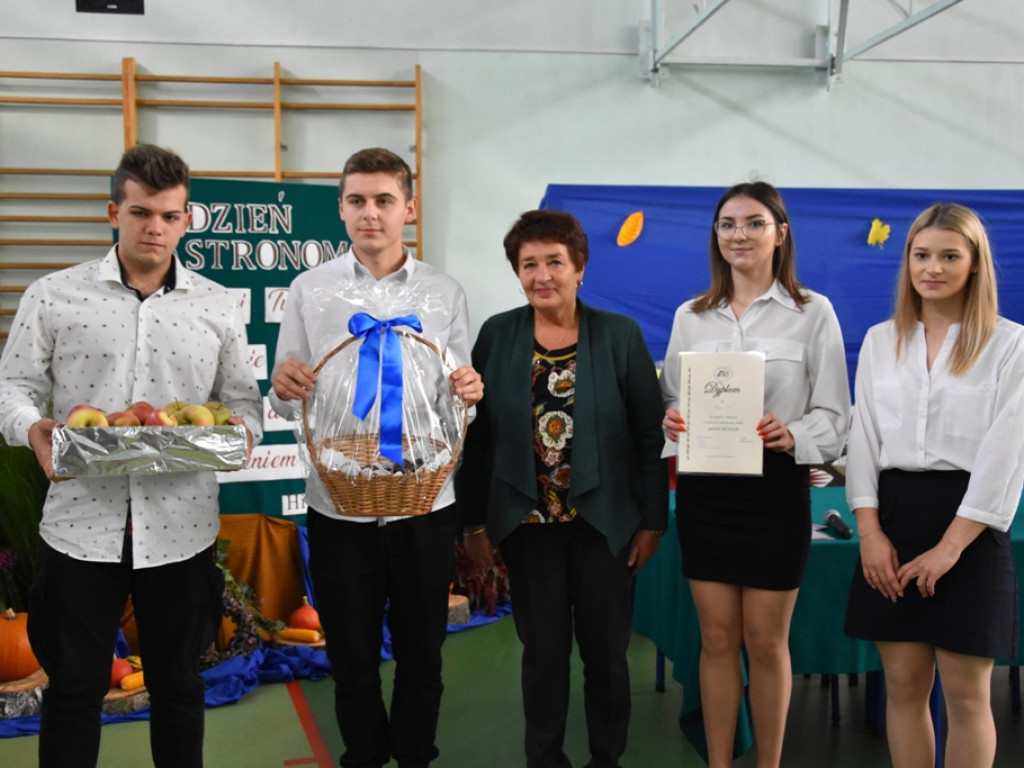 Karol Okrasa i Dzień Gastronoma w ostrowieckim Zespole Szkół nr 1