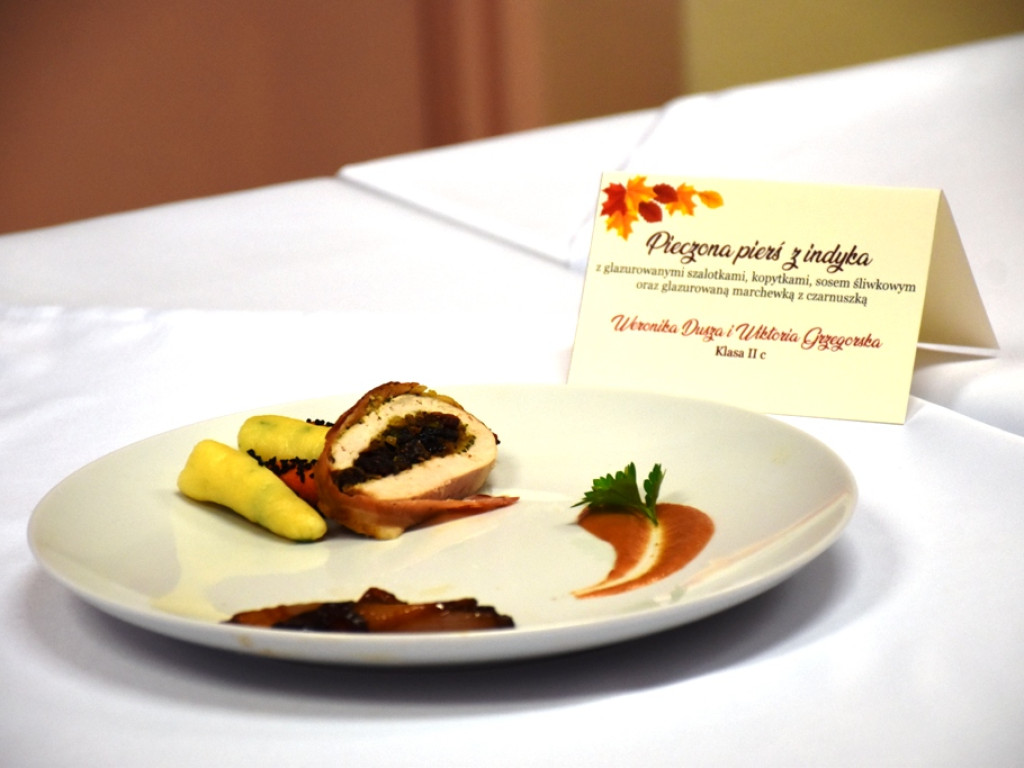 Karol Okrasa i Dzień Gastronoma w ostrowieckim Zespole Szkół nr 1