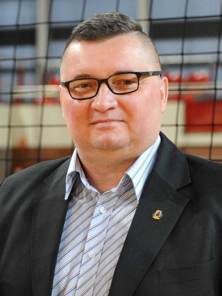 Przedstawiamy kadrę drugoligowych siatkarek KSZO SMS Ostrowiec Świętokrzyski ? sezon 2021/2022