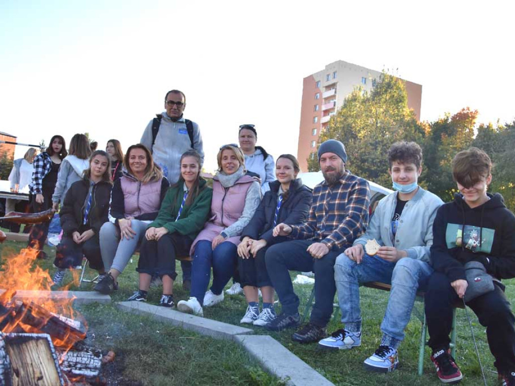 Sąsiedzki piknik z ogniskiem