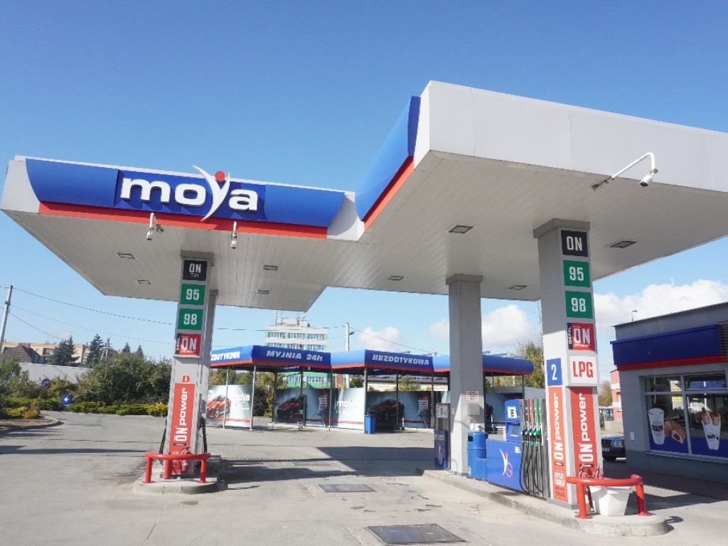 Stacje paliw MOYA ? po paliwo i na obiad! Wyjątkowe promocje na 10. urodziny stacji MOYA w Opatowie!