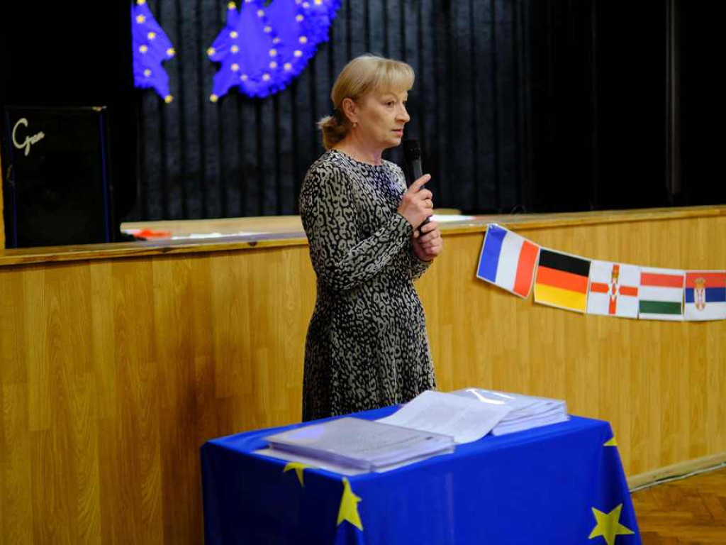 Uroczyste podsumowanie programu Erasmus+. Uczniowie otrzymali dokumenty Europass
